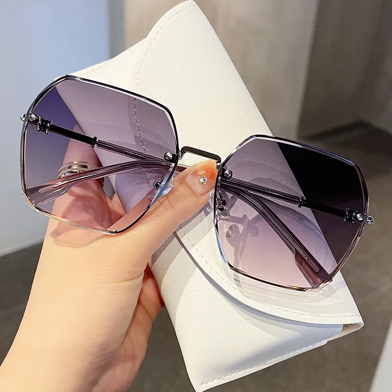Cranta Komeia Metal PC Irregular Shape Sunglasses Women's-4