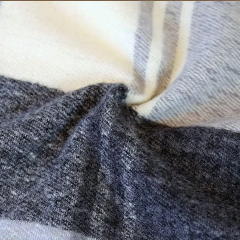 Cranta Komeia Polyester Knit Scarves Unisex-1