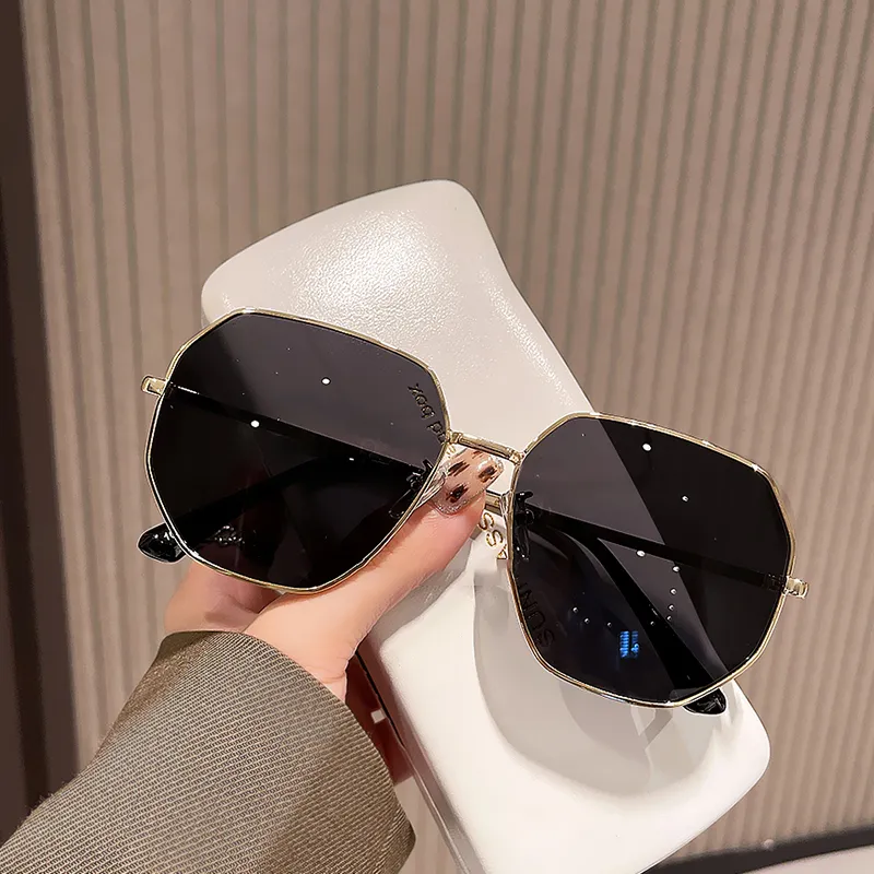 Cranta Komeia Round Sunglasses Unisex-3
