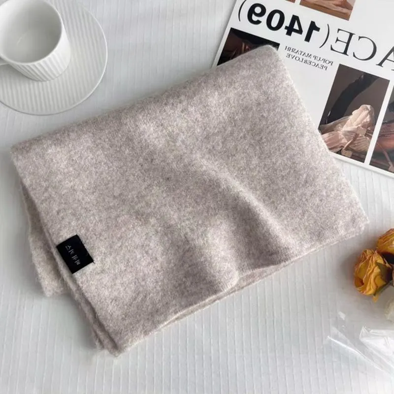 Cranta Komeia Knit Scarves Women's-2