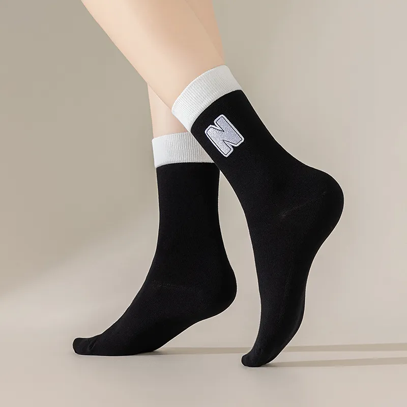 HANADASOX Unisex Mid-Calf Socks-1