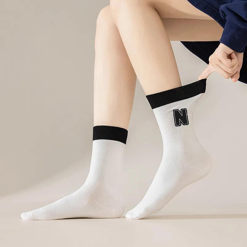 HANADASOX Unisex Mid-Calf Socks-6