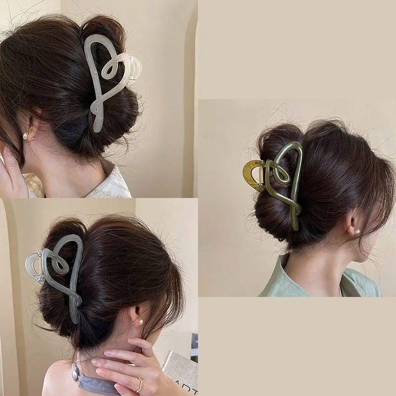 Mr. Shang Hair Clips Women's-57