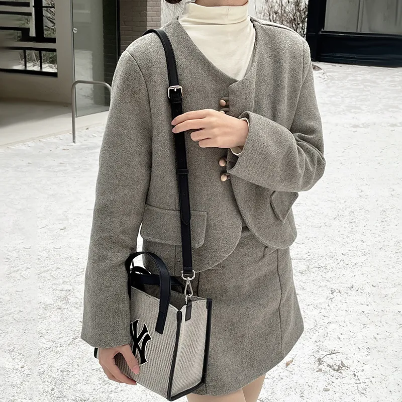 Felt Bag Insert Lining, Storage Mlb, Square Tote, Medium Bag, Zipper Support, Single Purchase, Bag Strap Women's Beige-11