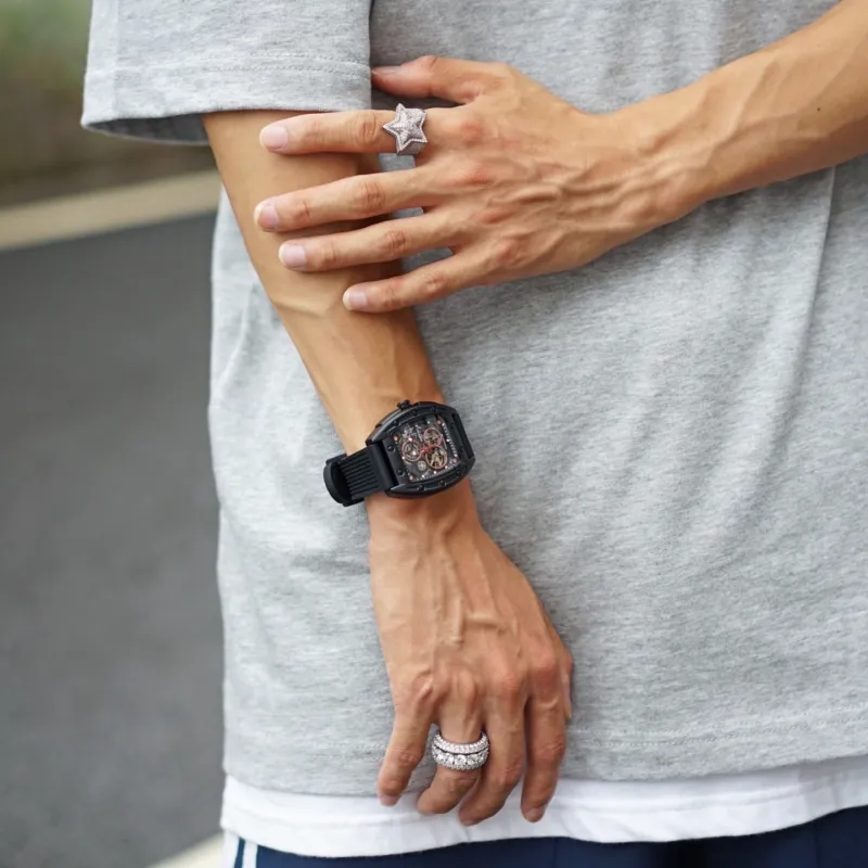 FAIRWHALE Pioneer Collection Black Men's Watch Automatic Mechanical Movement Silicone Strap Watch Unisex Cut Out Dial-39