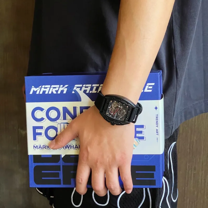 FAIRWHALE Pioneer Collection Black Men's Watch Automatic Mechanical Movement Silicone Strap Watch Unisex Cut Out Dial-42