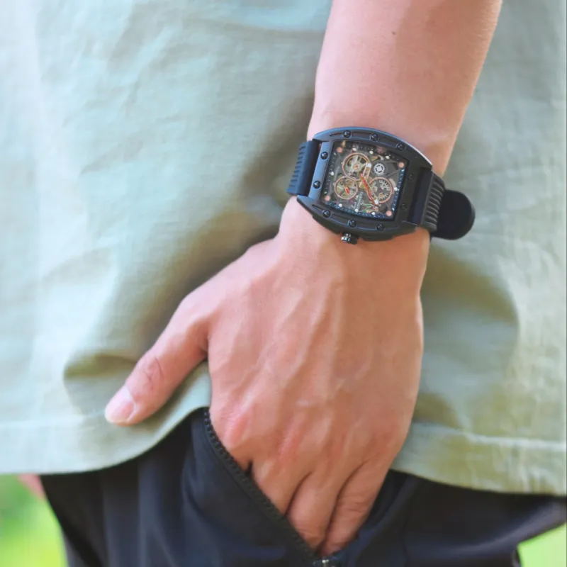 FAIRWHALE Pioneer Collection Black Men's Watch Automatic Mechanical Movement Silicone Strap Watch Unisex Cut Out Dial-22