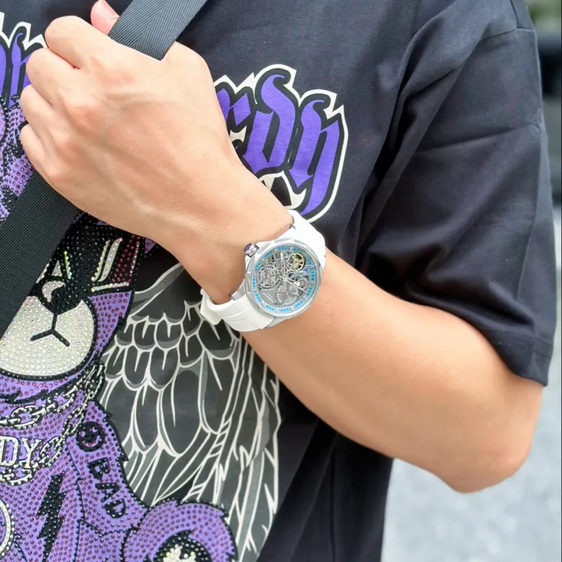 FAIRWHALE Pioneer Collection Watch Automatic Mechanical Movement Silicone Strap Watch Men's Watches Cut Out Dial-24
