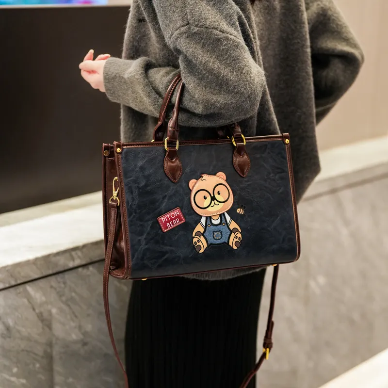 North Pack PU Crossbody One Shoulder Handbag Regular Women's Ecru/Brown/Navy Blue-16