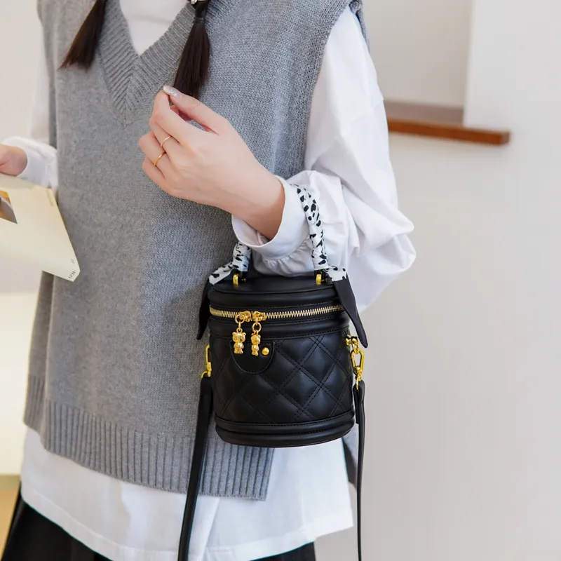 North Pack PU Shoulder Bag, Crossbody Bag Trumpets Women's White & Khaki/White & Black/Black-14
