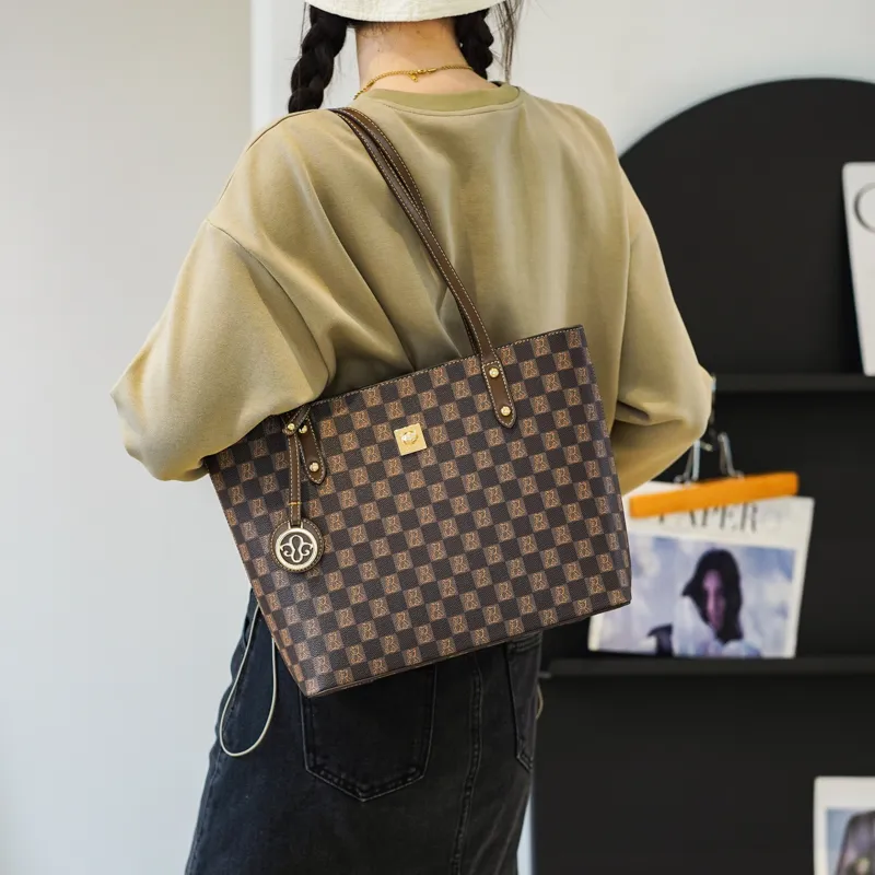 North Pack Shoulder Bags-5