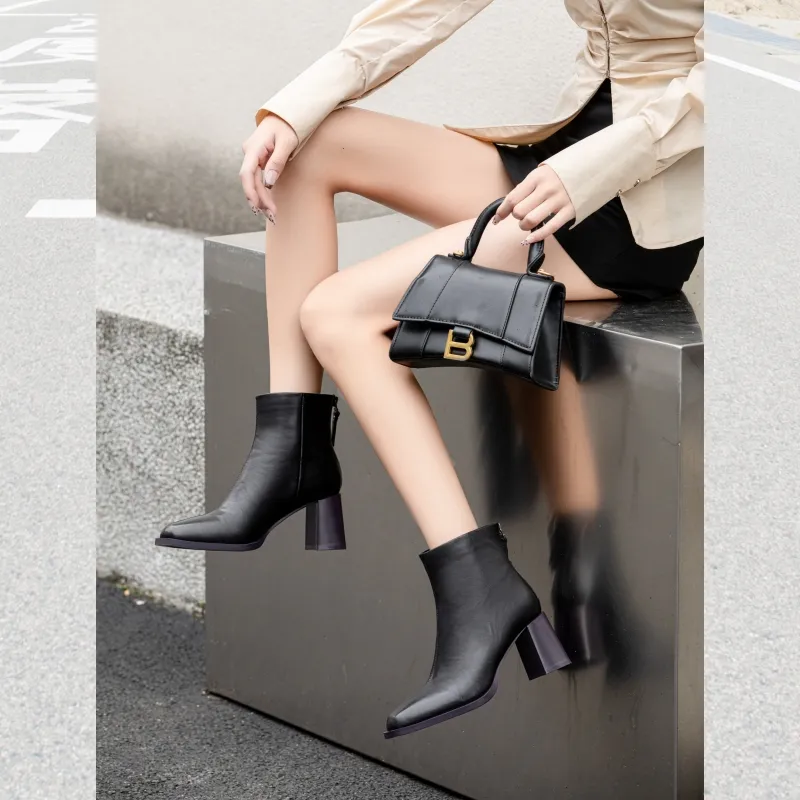 BAFFN Ankle Boots Women's Black-1