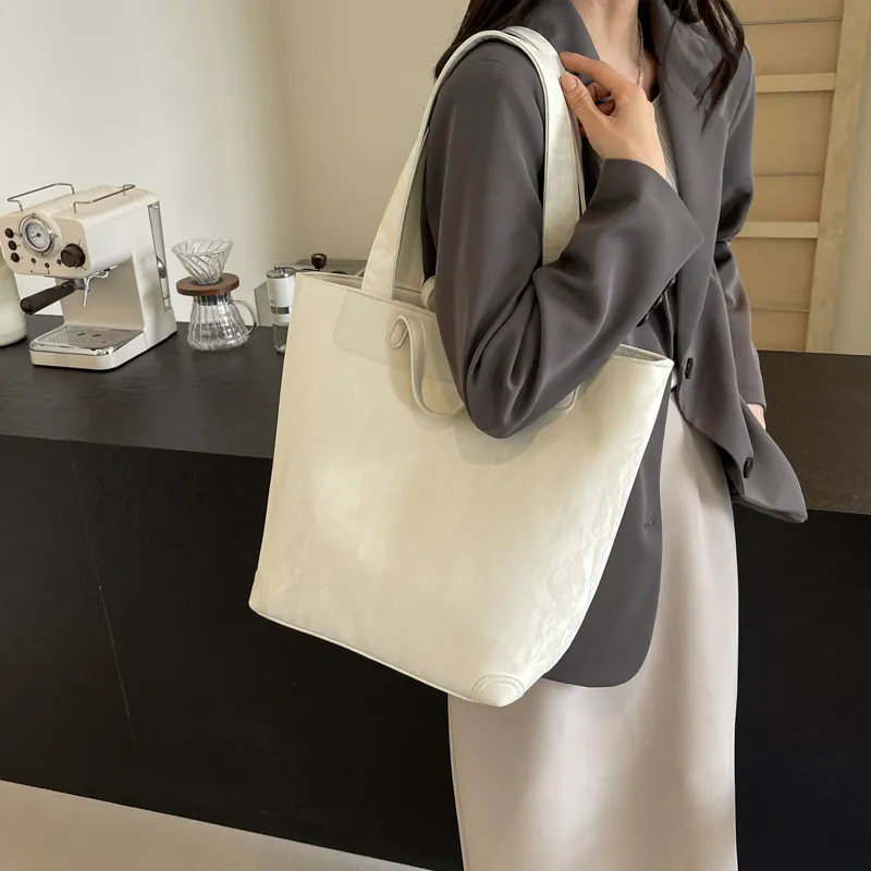 Elsvet PU One Shoulder Handbag Regular Women's White/Silver/Black/Green/Pink-3