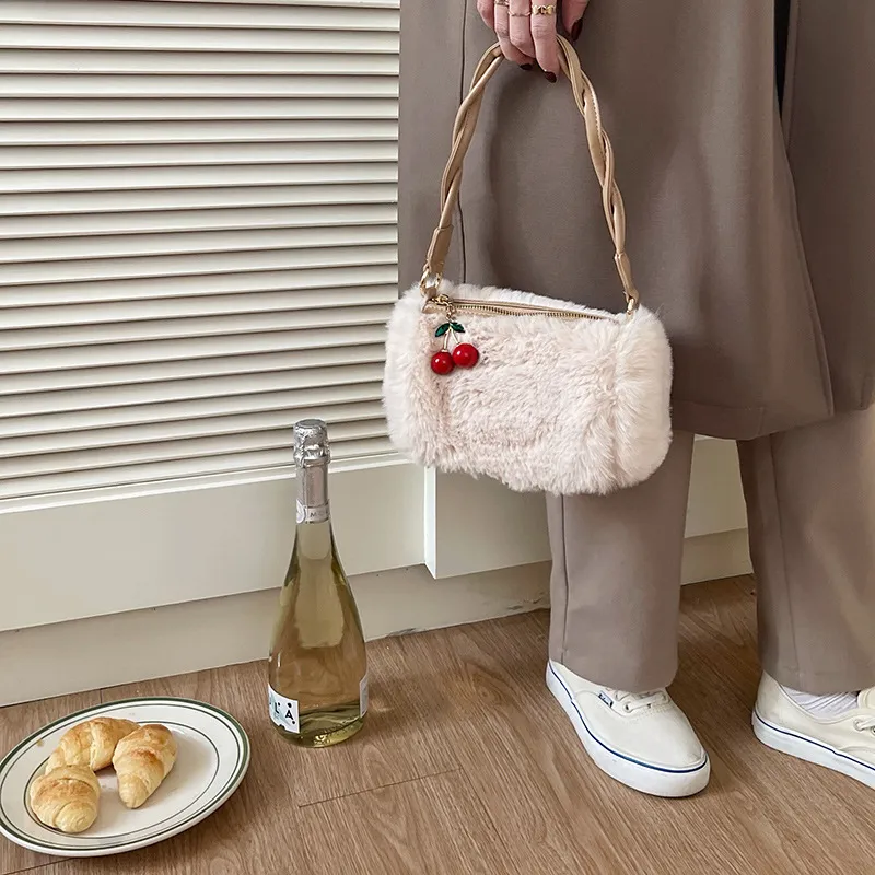 Elsvet Plush Shoulder Bag Regular Women's Cherry Bag-1