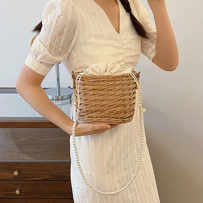 Elsvet Straw Woven Shoulder Bag Women's White/Multicolor-2