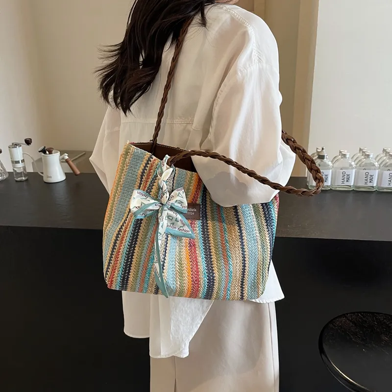 Elsvet Straw Woven Shoulder Bag Regular Women's White/Coffee/Khaki-13