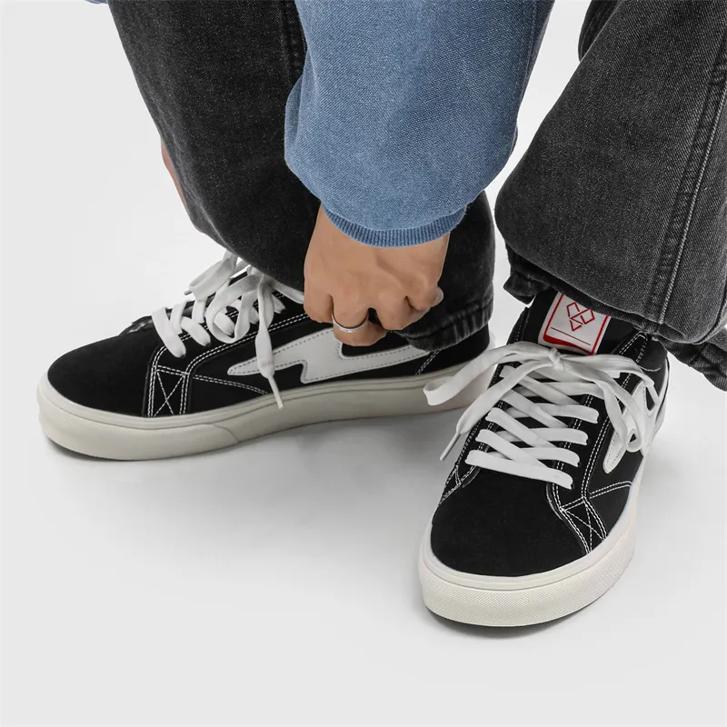 Luji Low Top Skateboard Shoes Men's-8