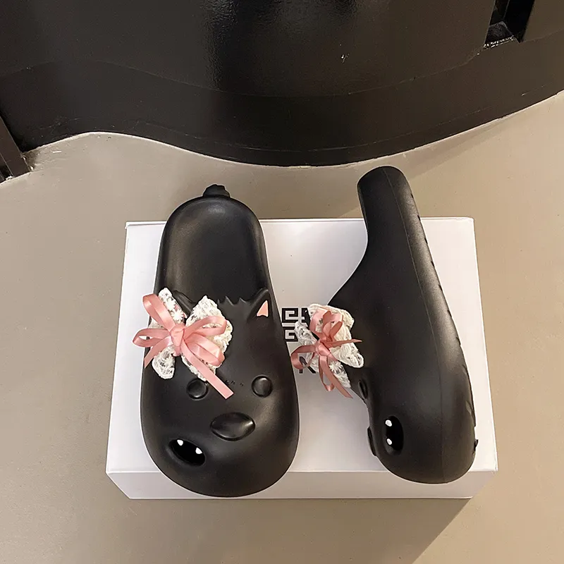 Luji EVA Quiet Antibacterial Closed Toe Slippers Women's-5
