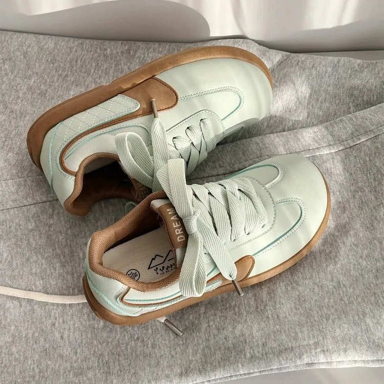 Luji Low Top Skateboard Shoes Women's-2