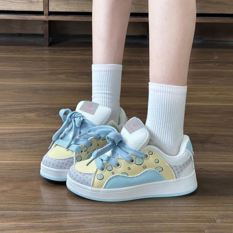 Luji Low Top Skateboard Shoes Women's-15