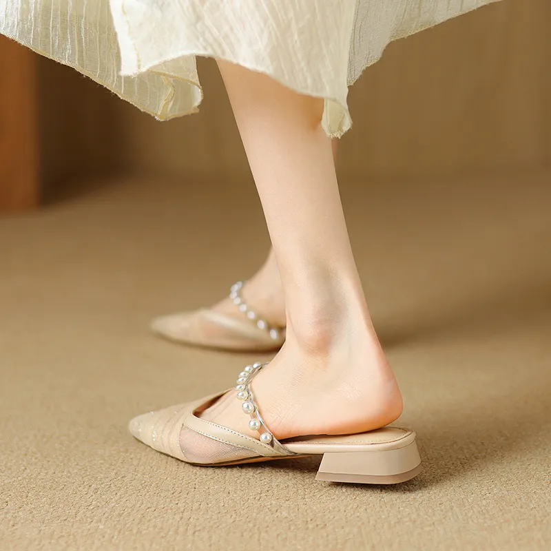 Mo Lin Closed Toe Slippers Women's-11