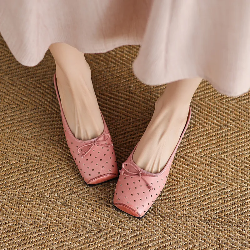 Mo Lin Slip Resistant Closed Toe Slippers Women's-14
