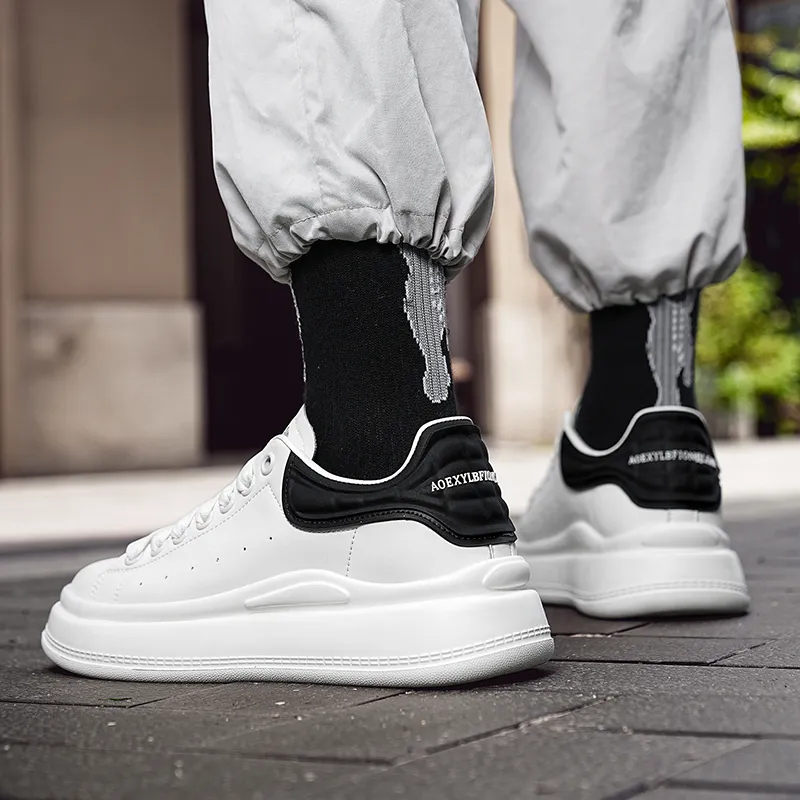 CEDAR HAN Small White Shoes Cushioning Wear Resistant Low Top Skateboard Shoes Unisex-6