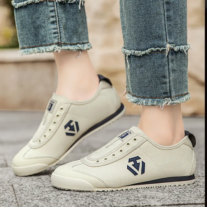 CEDAR HAN Slip Resistant And Abrasion Resistant Coverage Low Top Casual Shoes Unisex-18