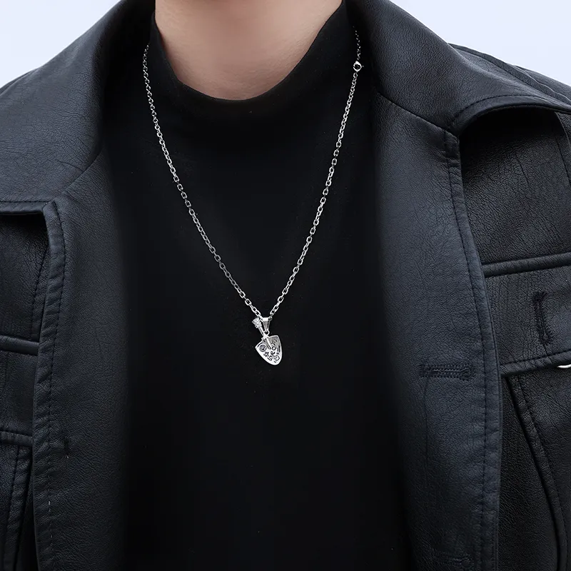 MOVER Necklaces Unisex-2