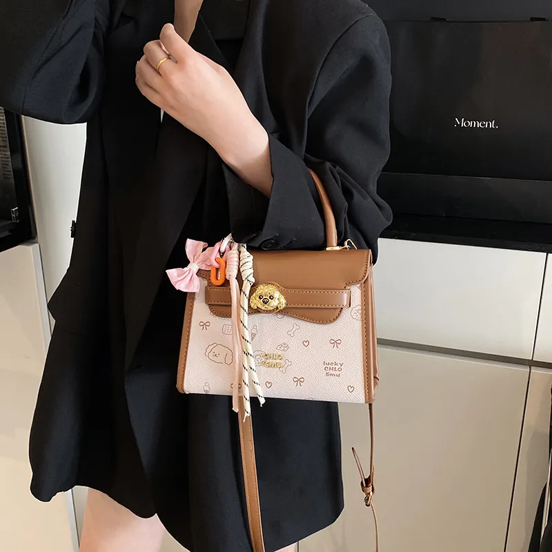 Cwatcun PU One Shoulder Handbag Regular Women's Multicolor-16