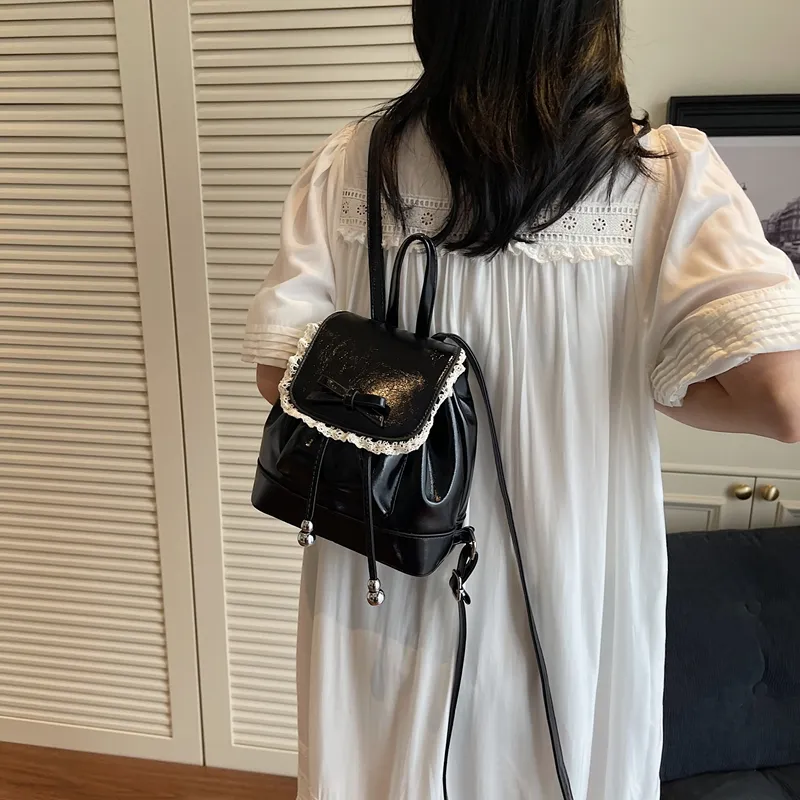 Cwatcun PU Backpack Regular Women's White/Black/Yellow/Blue-4