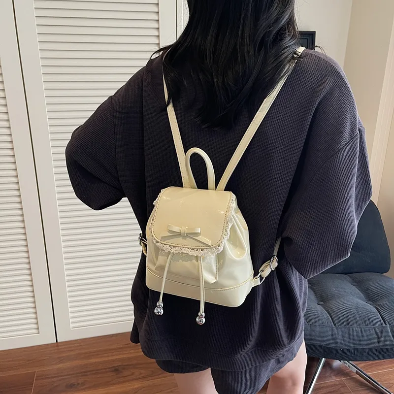 Cwatcun PU Backpack Regular Women's White/Black/Yellow/Blue-10