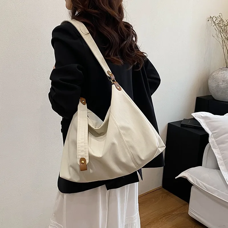 Cwatcun Knit Shoulder Bag Women's Multicolor-1