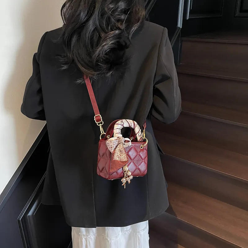 Cwatcun Pu Handbag Regular Women's Multicolor-13