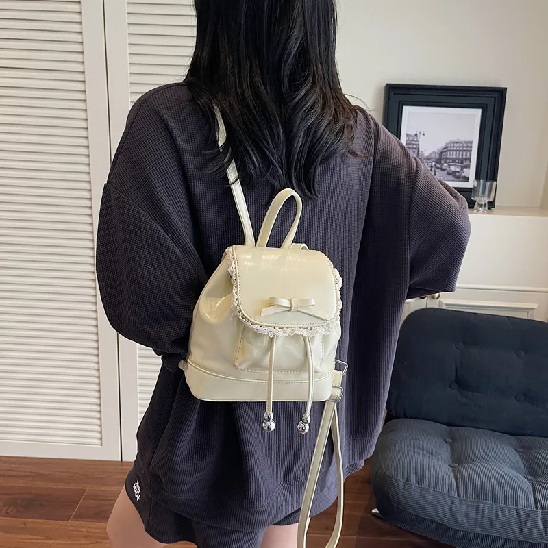 Cwatcun PU Backpack Regular Women's White/Black/Yellow/Blue-8