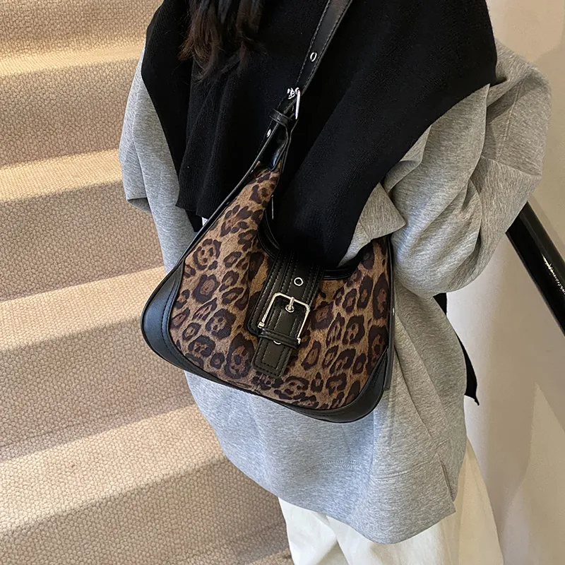 Cwatcun PU Shoulder Bag Women's Multicolor-11