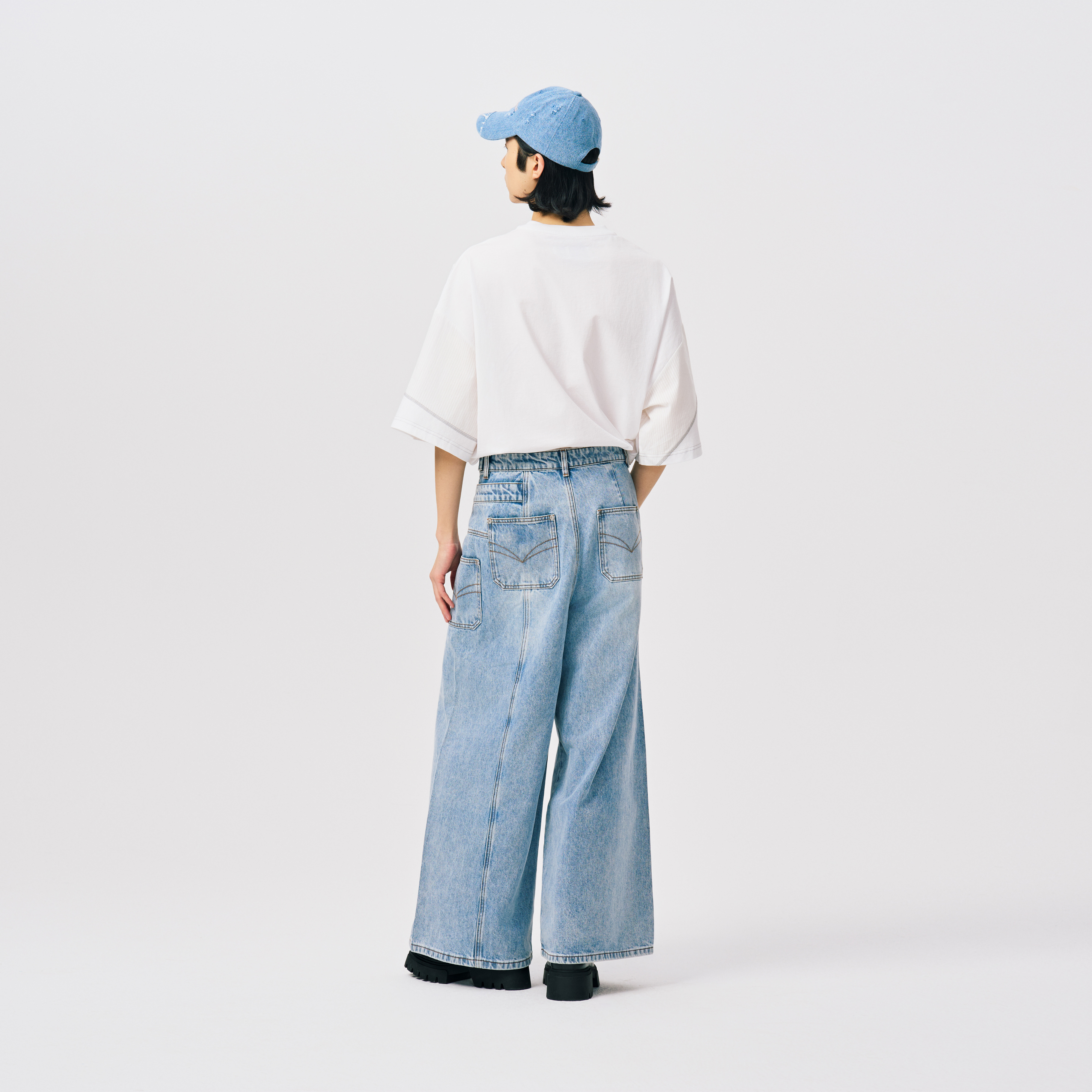 Feng Chen Wang Twisted Wide-leg Jeans - POIZON