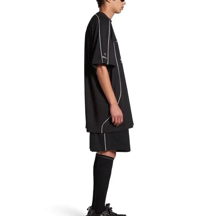 THE SALVAGES FASHION CLUB T Shirt Unisex Black-3