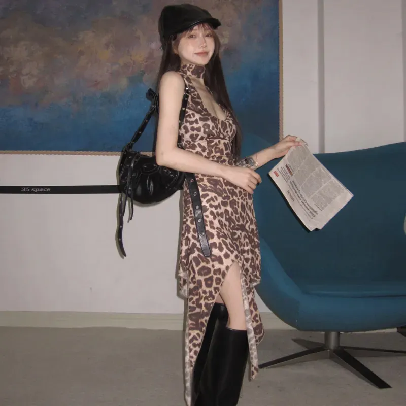 WOWI KCKS Sleeveless Dress Women's Leopard Print-3
