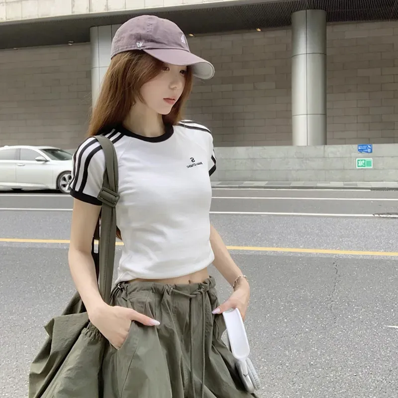 WOWI KCKS Raglan Sleeve T Shirt Women's-6
