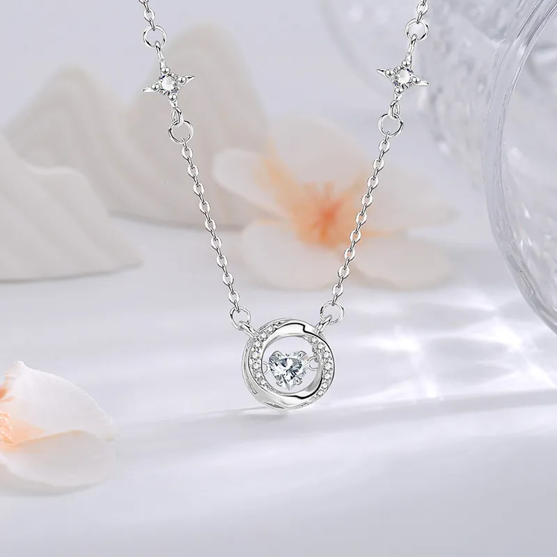 CHIC-ZONE Niche Light Luxury Dazzling Heart Classic And Versatile Collarbone Chain Necklaces Women's-3