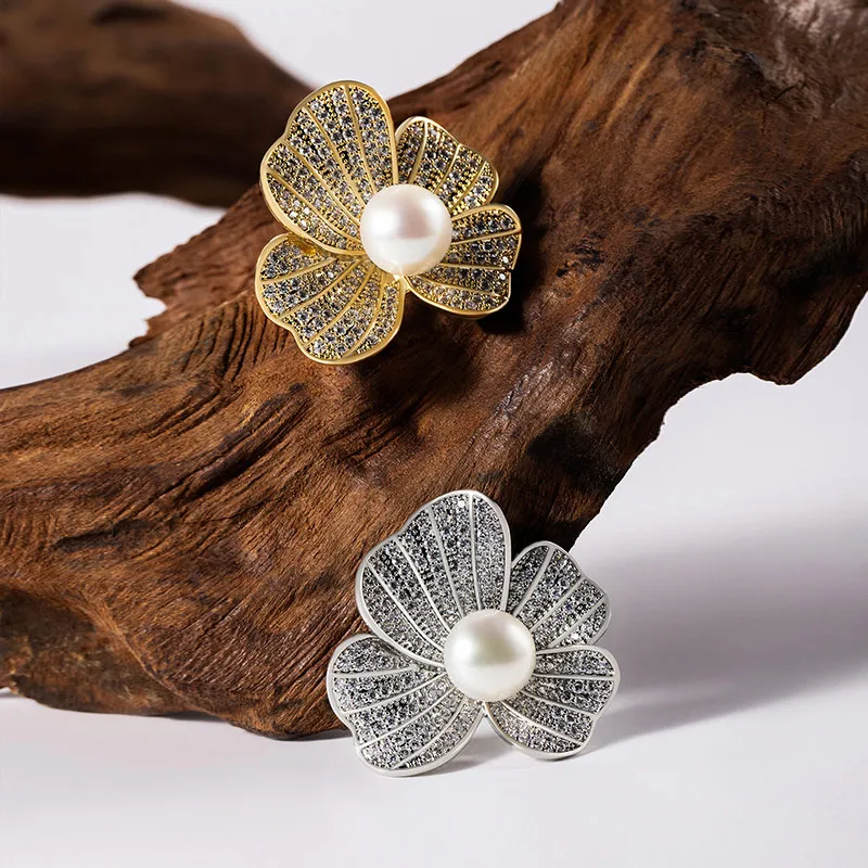 CLORIS YING Freshwater Pearl Brooches Women's-1