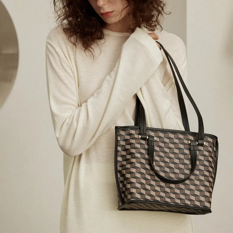 ELLE Synthetic Leather Tote Bag, Shopping Bag, Shoulder Bag, Handbag Regular Women's Black-4
