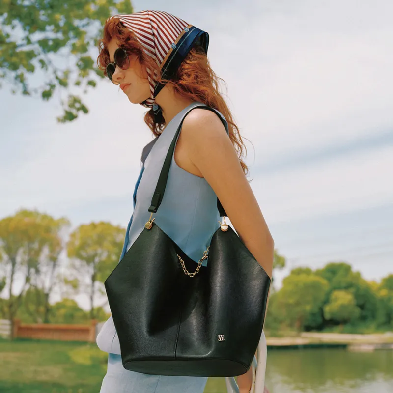 ELLE Cow Leather Tote Shoulder Bag Tubas Women's Black-3