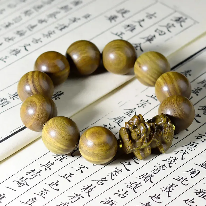 The Years Are Quiet Green Sandalwood Bracelets Unisex-2