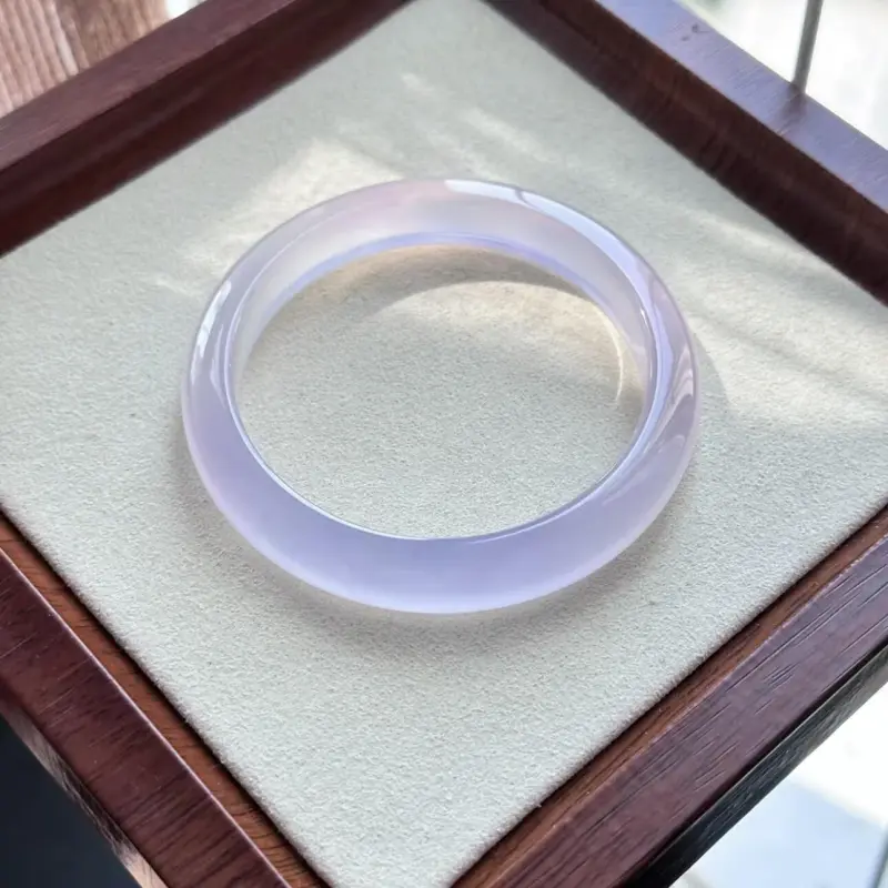 The Years Are Quiet Glass Cat Eye Bangles Unisex-3