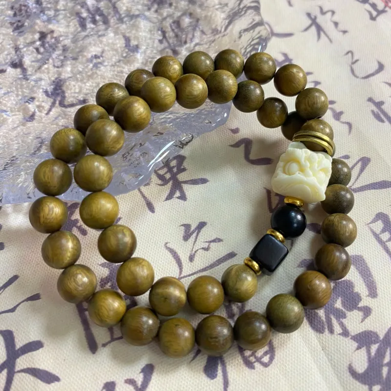 The Years Are Quiet Green Sandalwood Bracelets Unisex-2