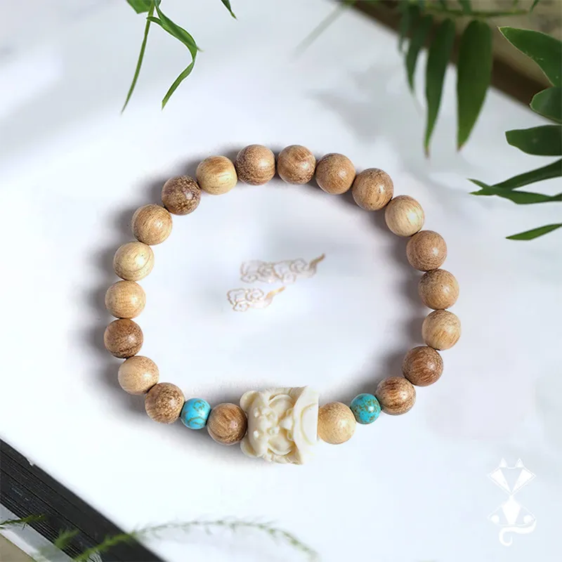 The Years Are Quiet Milky Agarwood Bracelets Unisex-2