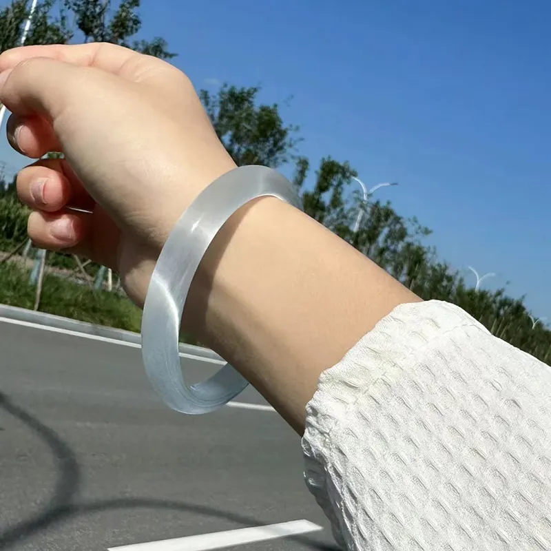 The Years Are Quiet Glass Cat Eye Bangles Unisex-3