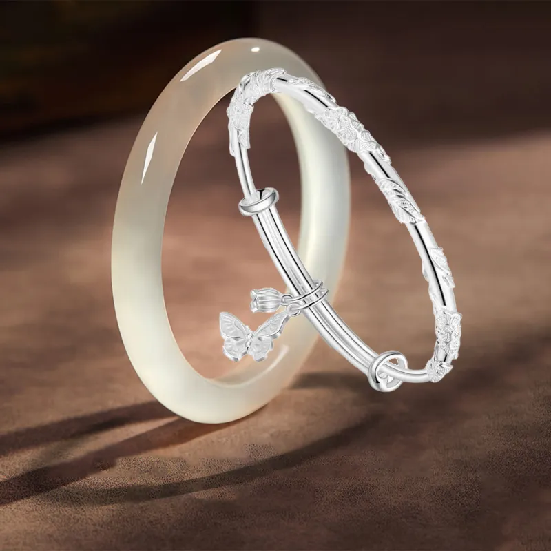 The Years Are Quiet Glass Cat Eye Bangles Unisex-2